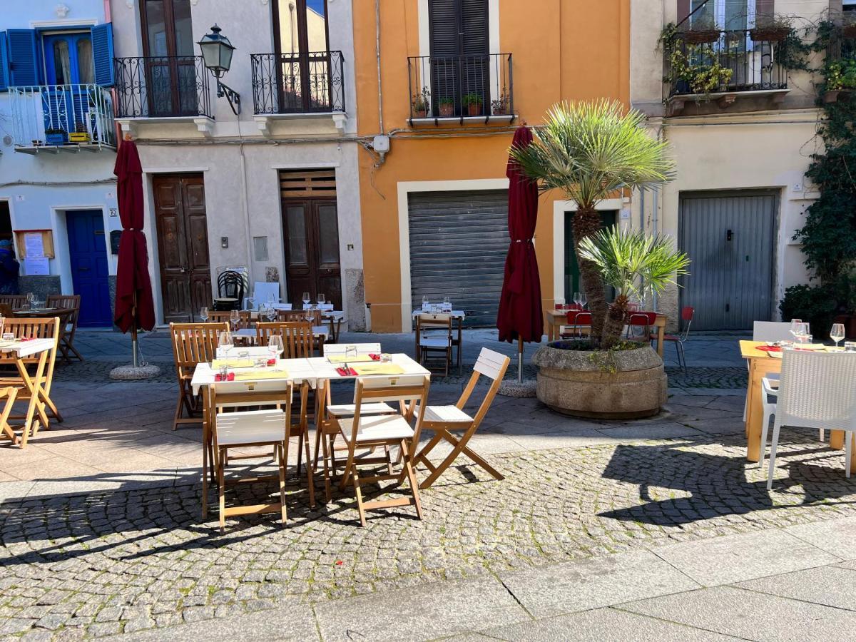 La Casa Di Ale Nel Centro Storico Di Cagliari Lejlighed Eksteriør billede