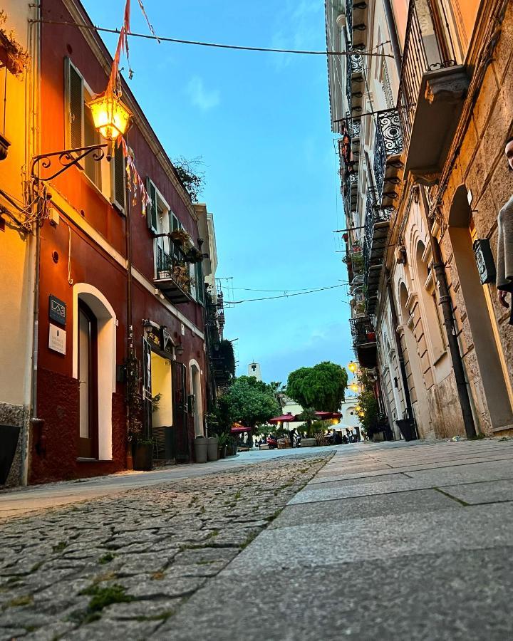 La Casa Di Ale Nel Centro Storico Di Cagliari Lejlighed Eksteriør billede